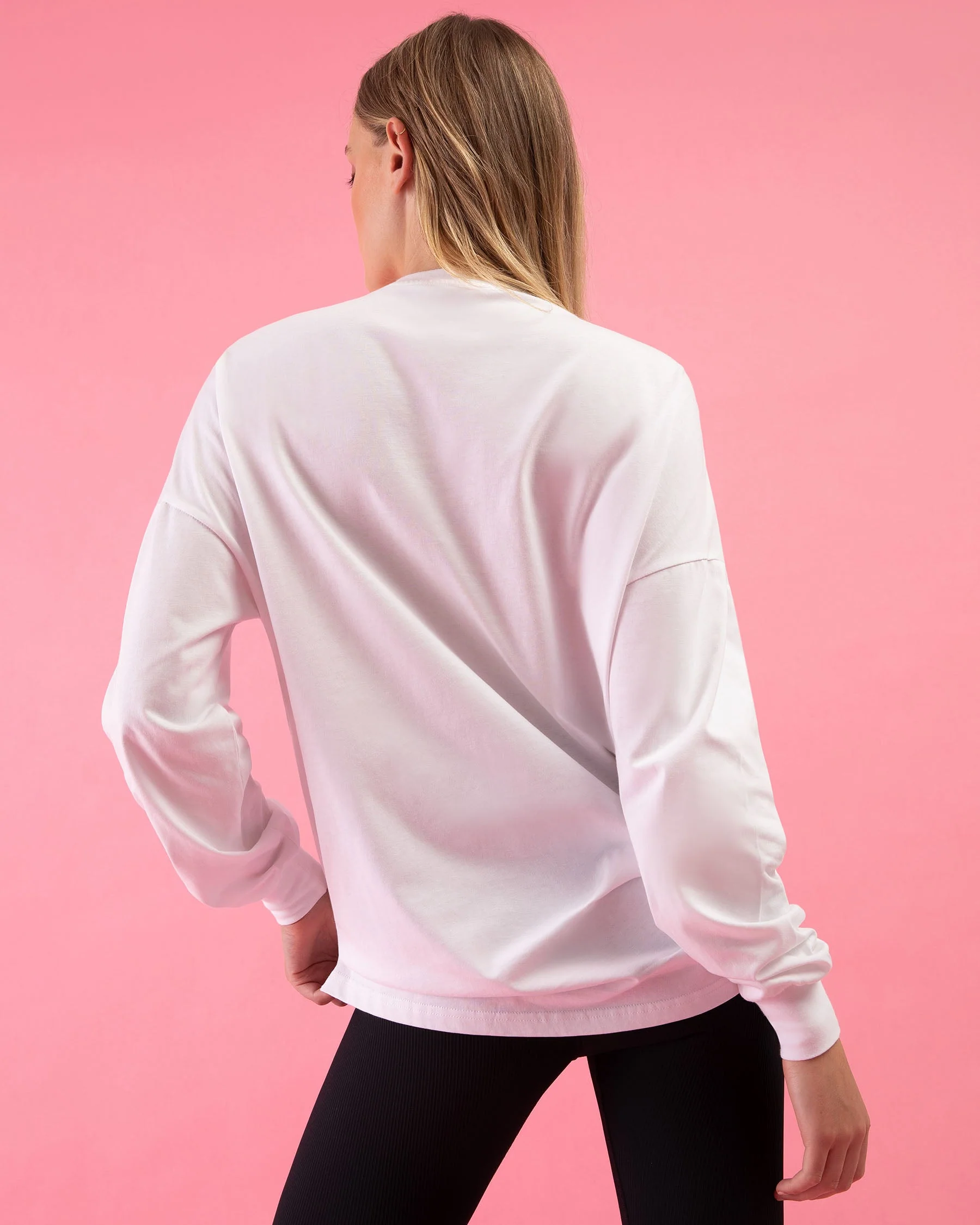 Bloch Play Oversized L/S Tee - Image 2