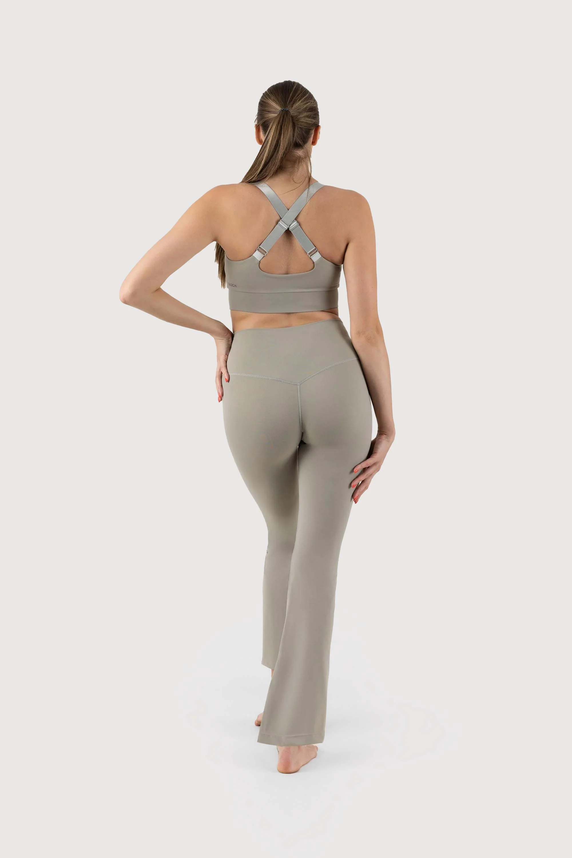 Bloch Revive Kick and Flare Legging - Image 2