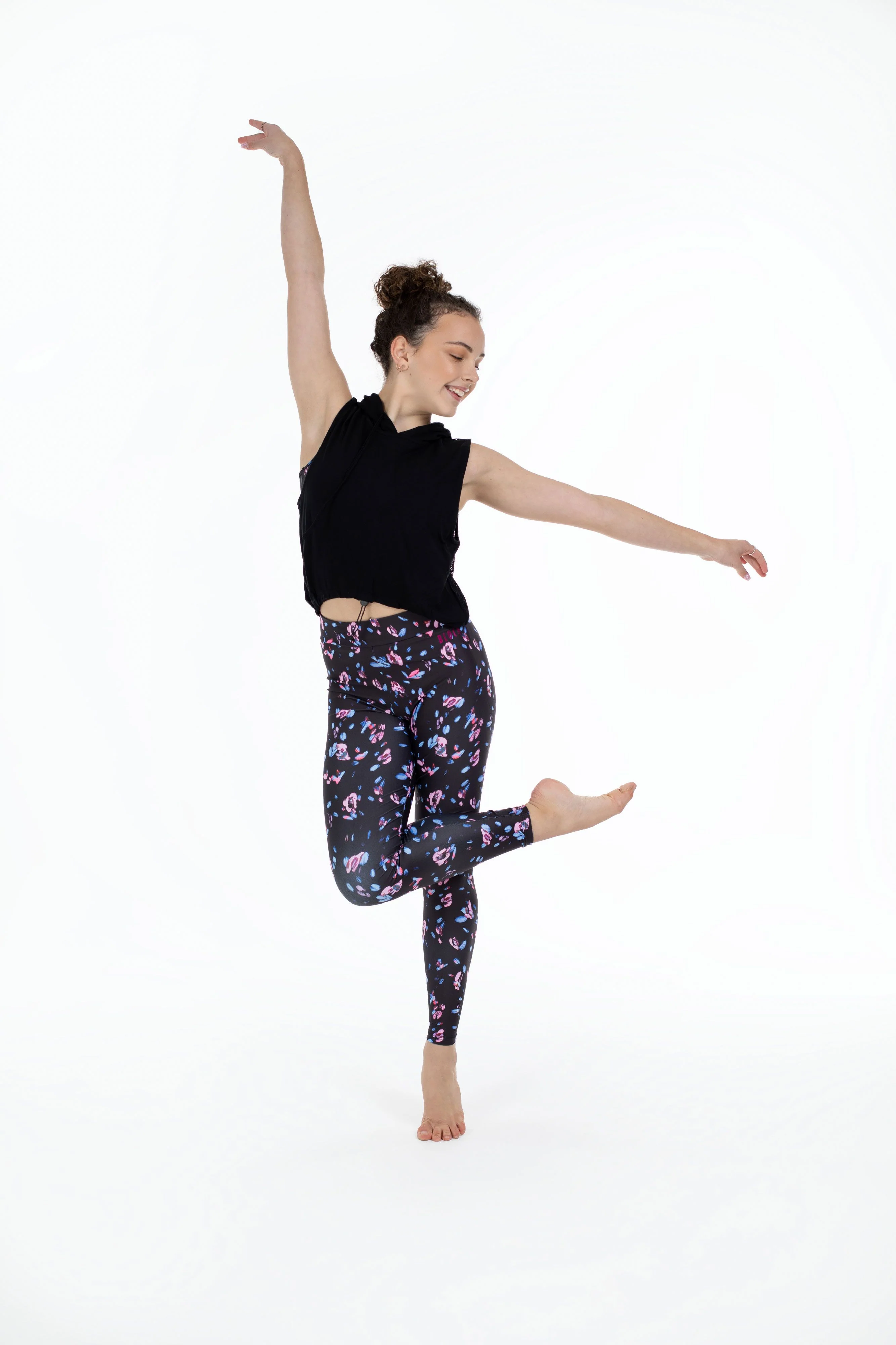 BLOCH X Flo Active Frankie Sleeveless Hoodie - Image 2