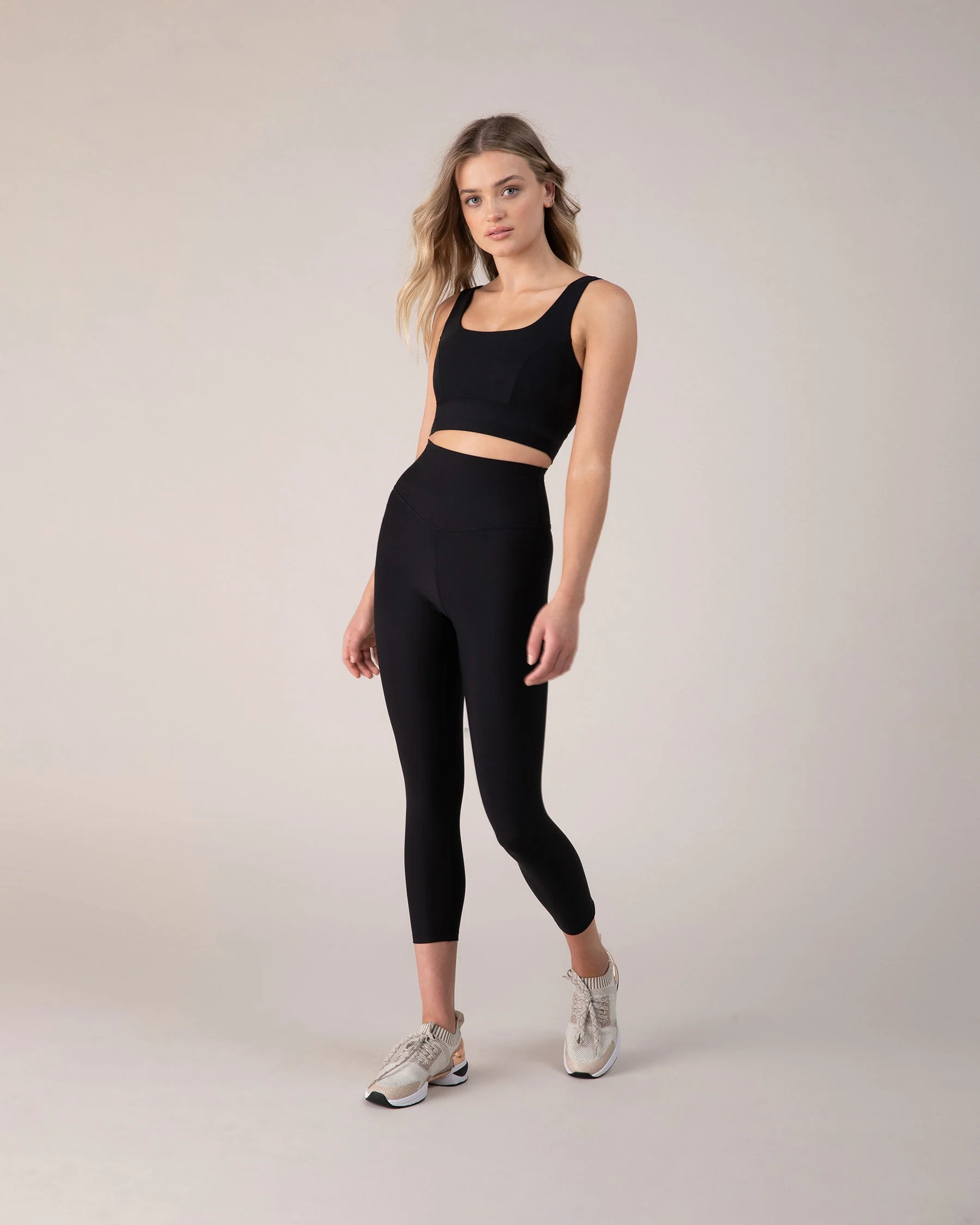 BLOCHsculpt 3/4 Length Legging - Image 4