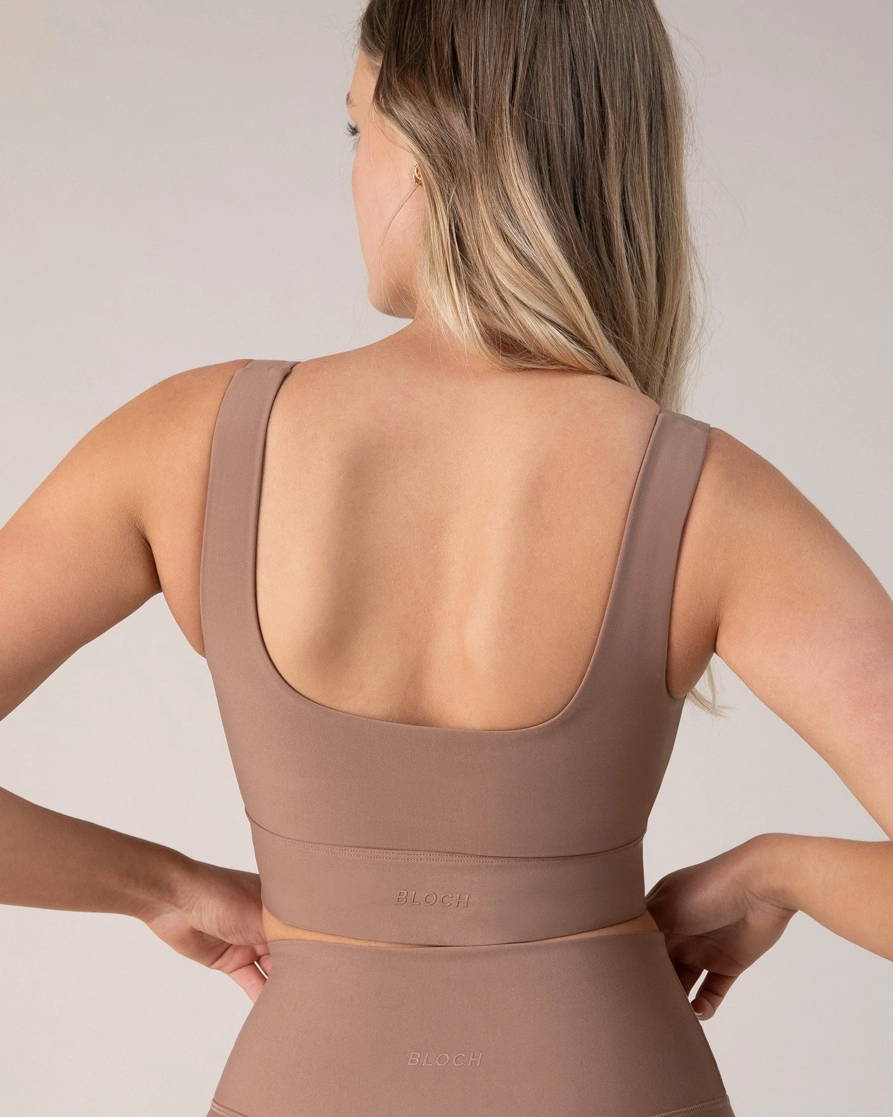 BLOCHsculpt Scoop Neck Bra - Image 2