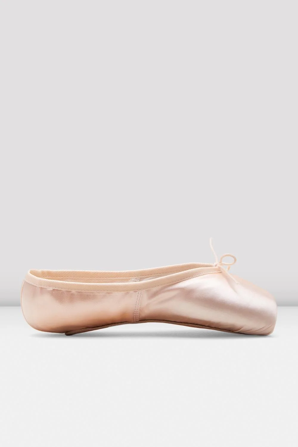 Heritage Pointe Shoes - Image 2