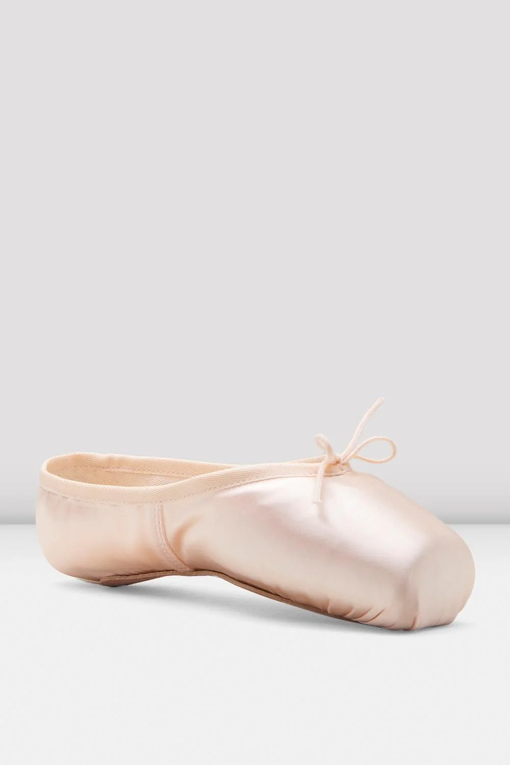 Heritage Pointe Shoes - Image 3