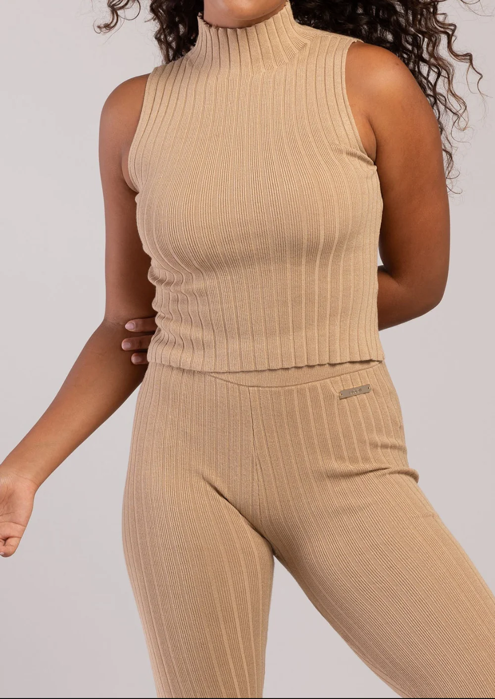 Rib Lounge Funnel Neck - Image 3
